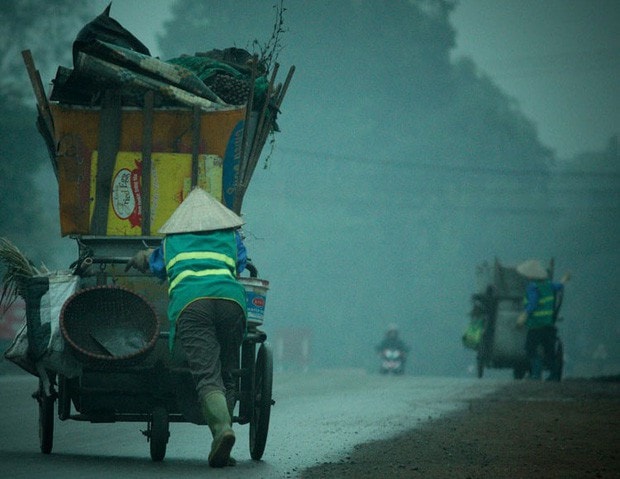 photo-1-1570666492377411193176