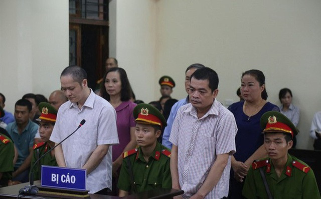 Xử vụ gian lận điểm thi ở Hà Giang: Bị cáo khởi xướng nâng điểm lĩnh 8 năm tù - 6