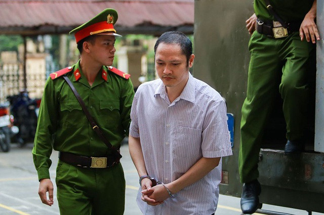 Xử vụ gian lận điểm thi ở Hà Giang: Bị cáo khởi xướng nâng điểm lĩnh 8 năm tù - 3