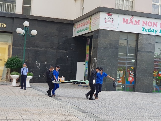 Rơi từ tầng 20 xuống đất, người phụ nữ tử vong tại chỗ - 5