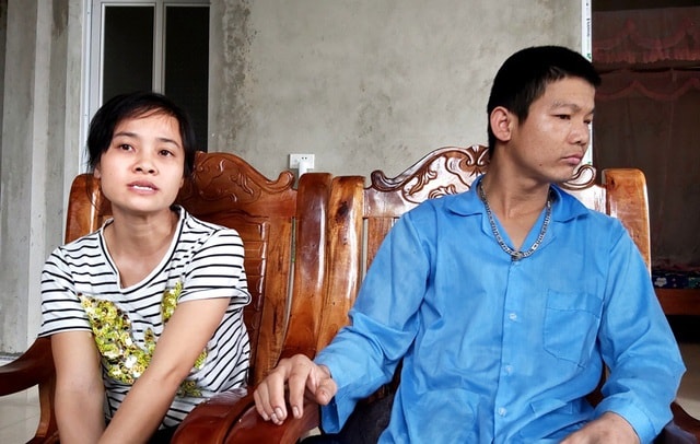 Người vợ trẻ tính bán nhà lo chạy thận cho chồng - 1