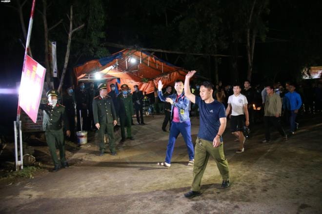 Ảnh: Sơn Lôi trở lại nhịp sống bình thường sau 20 ngày cách ly chống Covid-19 - 2