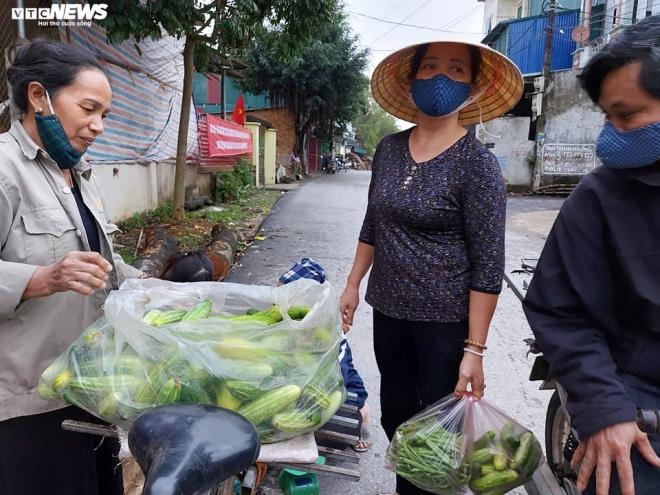 Ảnh: Sơn Lôi trở lại nhịp sống bình thường sau 20 ngày cách ly chống Covid-19 - 5