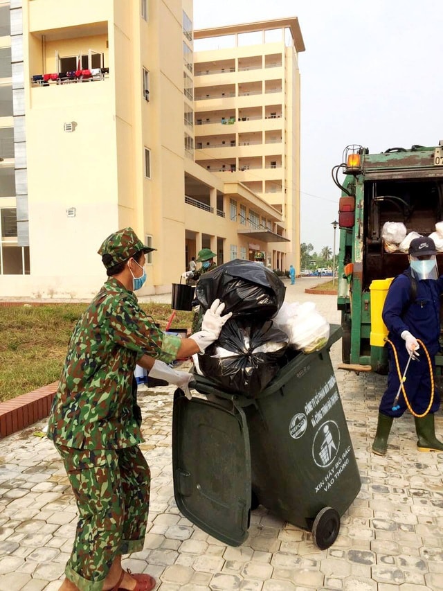 Những dòng thư nặng nghĩa tình gửi tới chiến sĩ trong khu cách ly - 4 Những dòng thư nặng nghĩa tình gửi tới chiến sĩ trong khu cách ly - 4