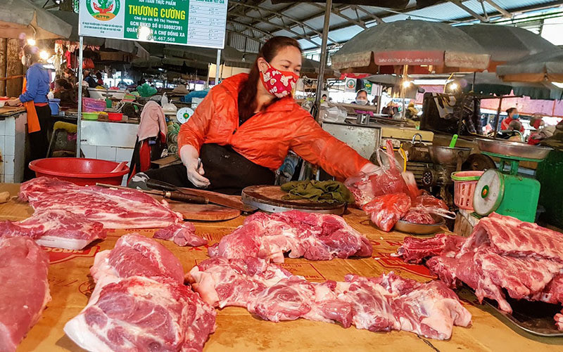 Gần 300 ngàn/kg thịt lợn, làm sao có thể chặn đà tăng giá-2