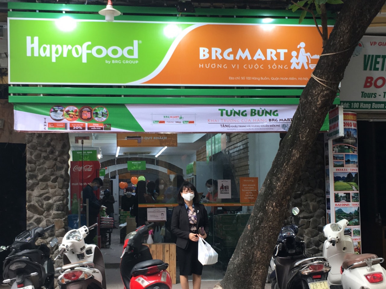 Hapro Food 102 Hàng Buồm thuộc chuỗi BRGMart