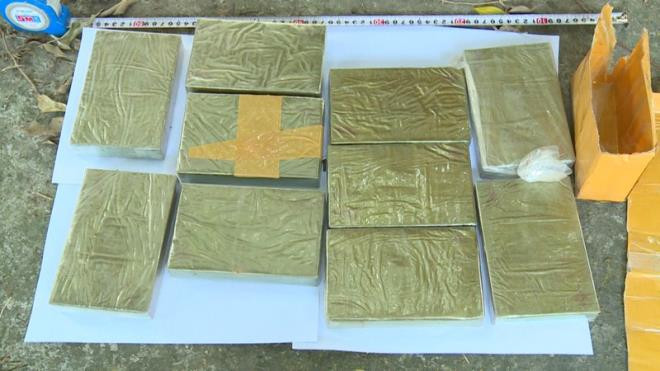 Công an tỉnh Vĩnh Phúc bắt vụ vận chuyển ma túy lớn nhất từ trước đến nay - 2