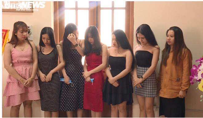 Bắt quả tang 20 thanh niên bay lắc tại quán Karaoke ở Bắc Ninh - 1