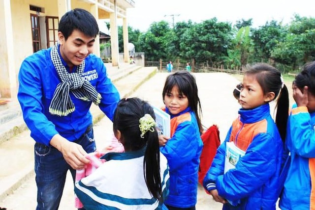 Tổng hợp bí kíp để không đẹp trai vẫn tán được gái xinh - Ảnh 3.