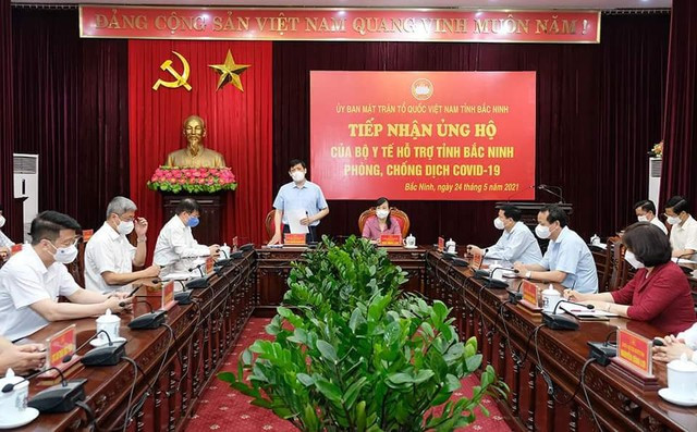 Bộ Y trưởng Bộ Y tế kêu gọi cả nước trợ giúp Bắc Ninh, Bắc Giang chống dịch COVID-19 - Ảnh 1.
