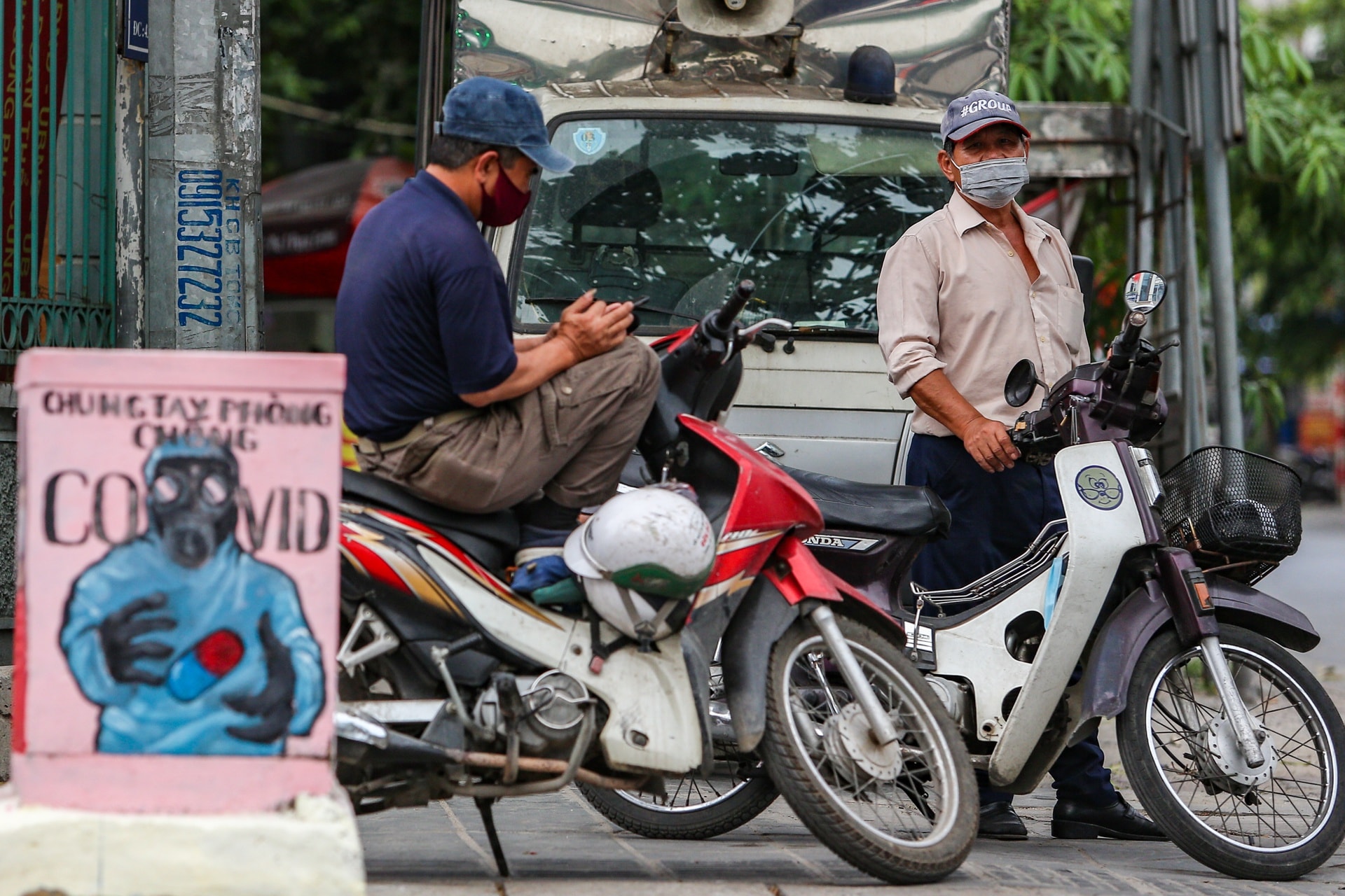 Cách phòng, chống dịch trên các bốt điện ở Hà Nội - Ảnh 8.