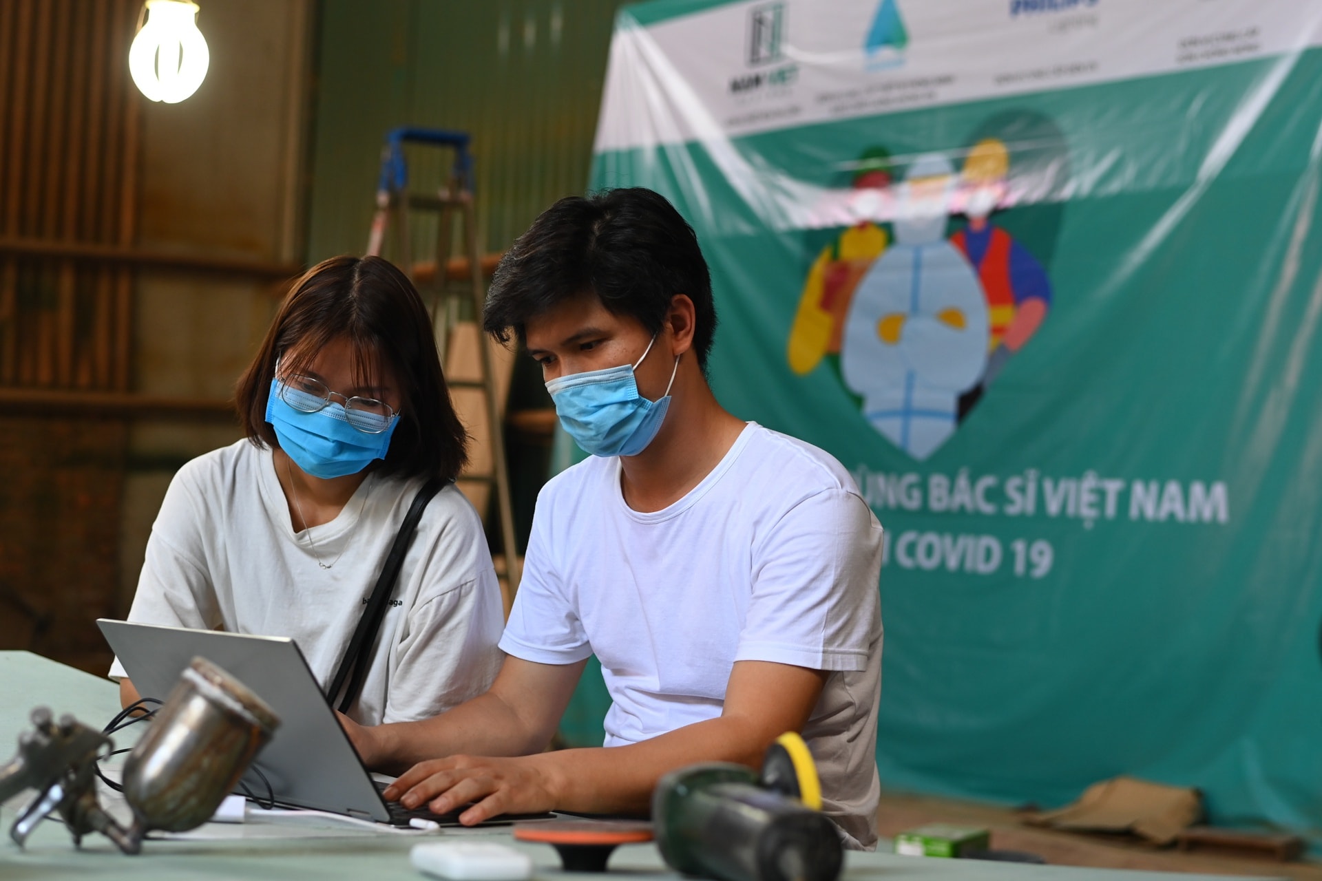 Chế tạo bốt xét nghiệm chống nóng chi viện Bắc Giang - Ảnh 3.