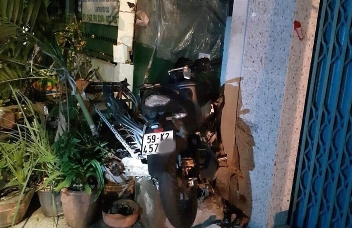 Thượng uý công an hy sinh trên đường truy đuổi người vi phạm Chỉ thị 16 - Ảnh 1.
