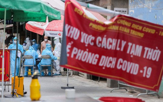 Hà Nội có thêm 32 ca mắc COVID-19 mới, riêng phường Thanh Xuân Trung có 8 ca - Ảnh 1.