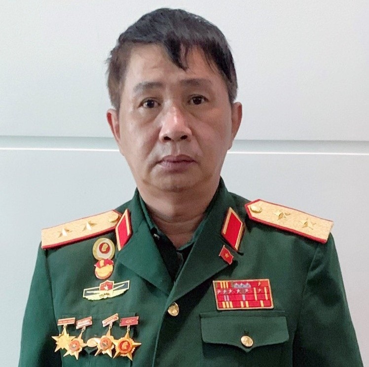 Kiểm soát quân sự phát hiện 2 kẻ mạo danh trung tướng, đại úy quân đội - Ảnh 1.