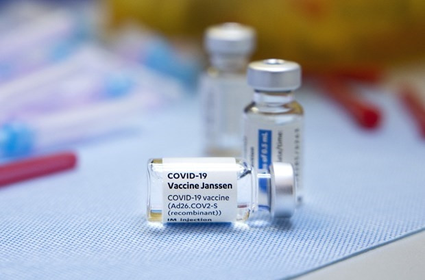 8 loại vaccine phòng COVID-19 đã được cấp phép tại Việt Nam - Ảnh 6.