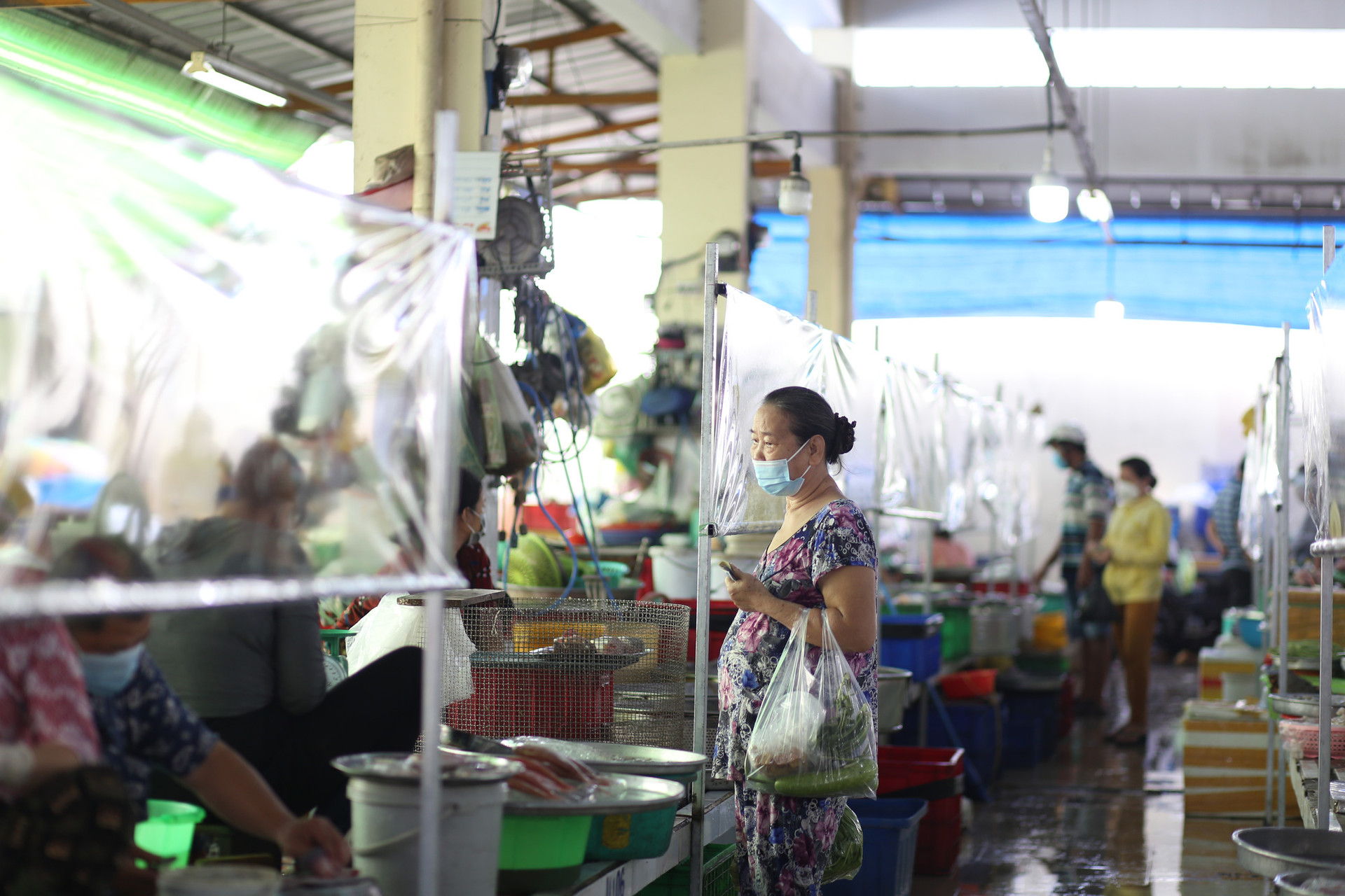 TP.HCM: Chợ truyền thống ế ẩm sau dịch - Ảnh 1.