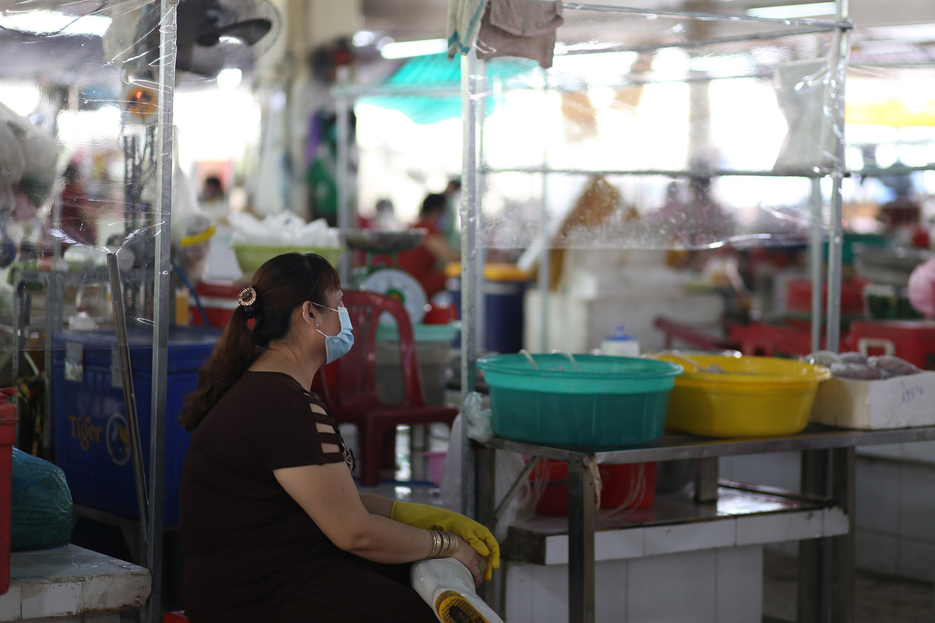 TP.HCM: Chợ truyền thống ế ẩm sau dịch - Ảnh 5.