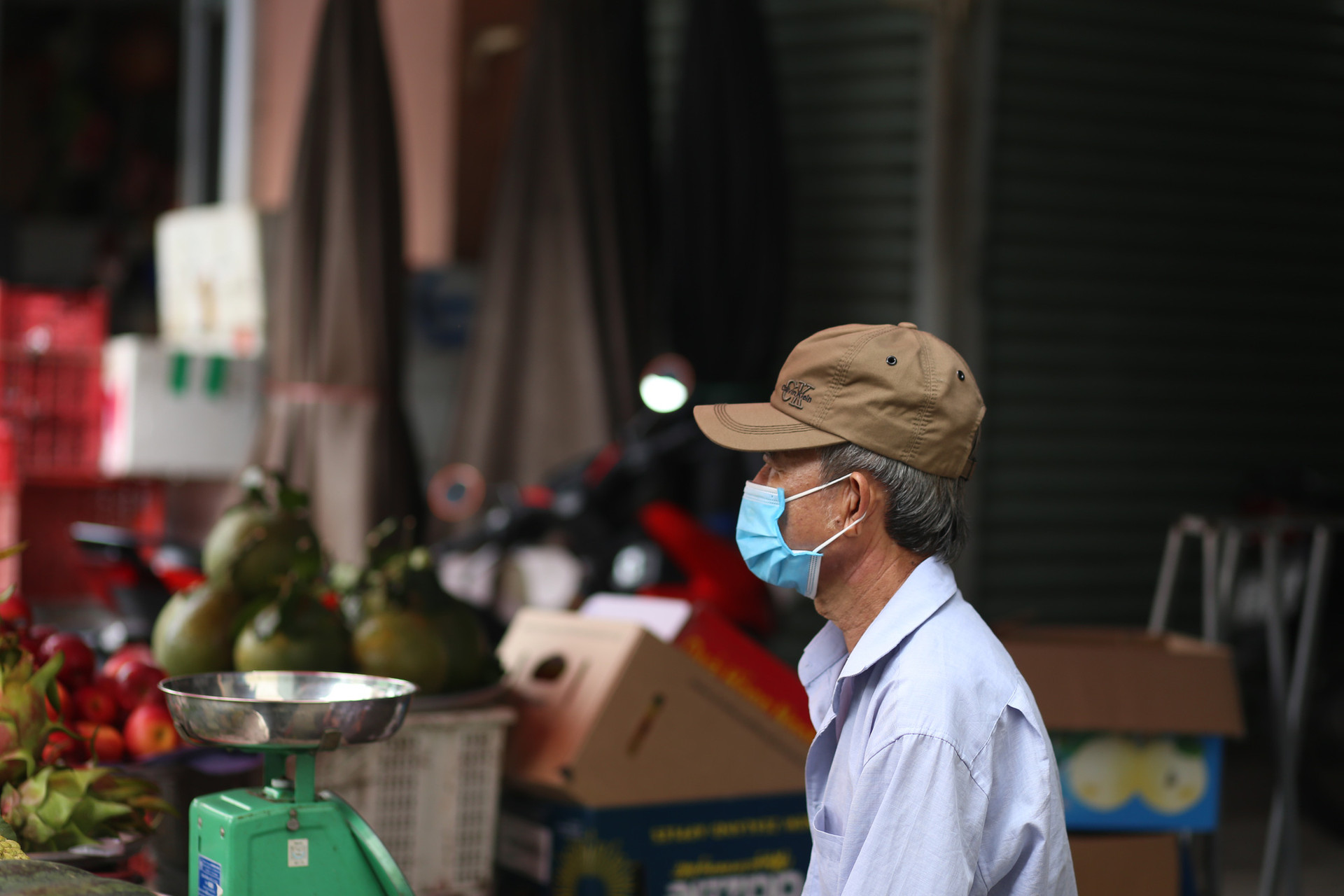TP.HCM: Chợ truyền thống ế ẩm sau dịch - Ảnh 7.