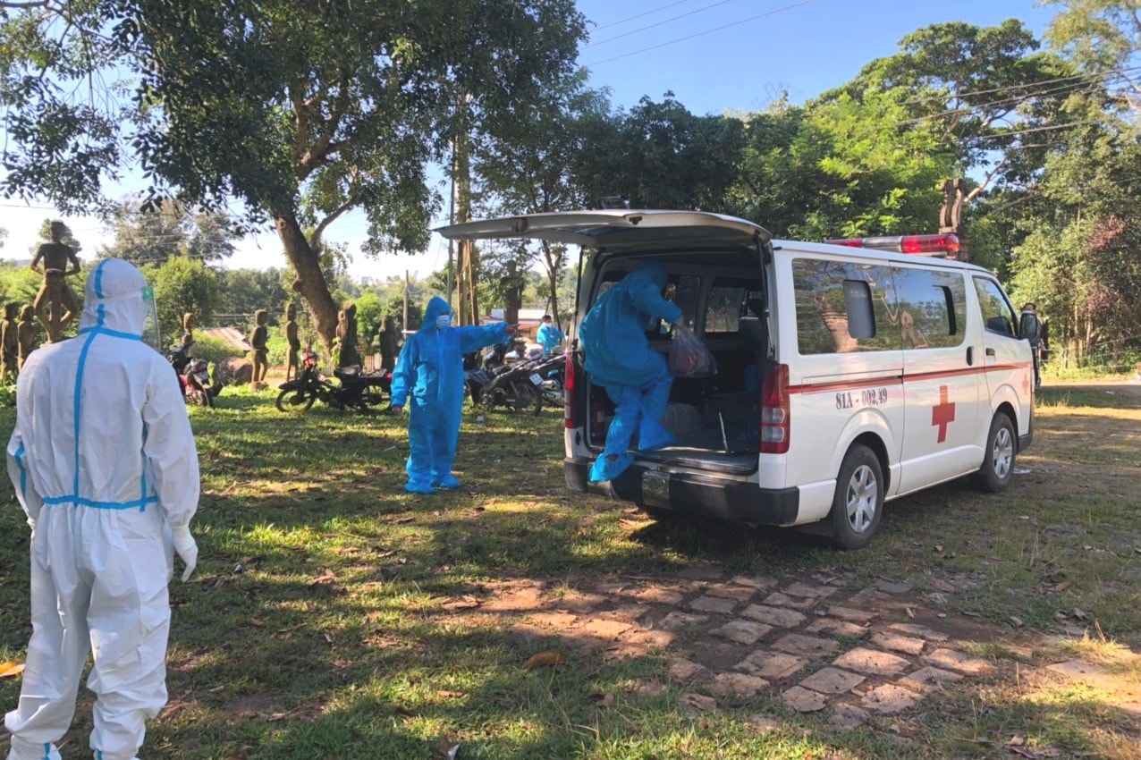 F0 trốn khỏi khu cách ly, đi bộ về nhà thăm vợ con - Ảnh 1.