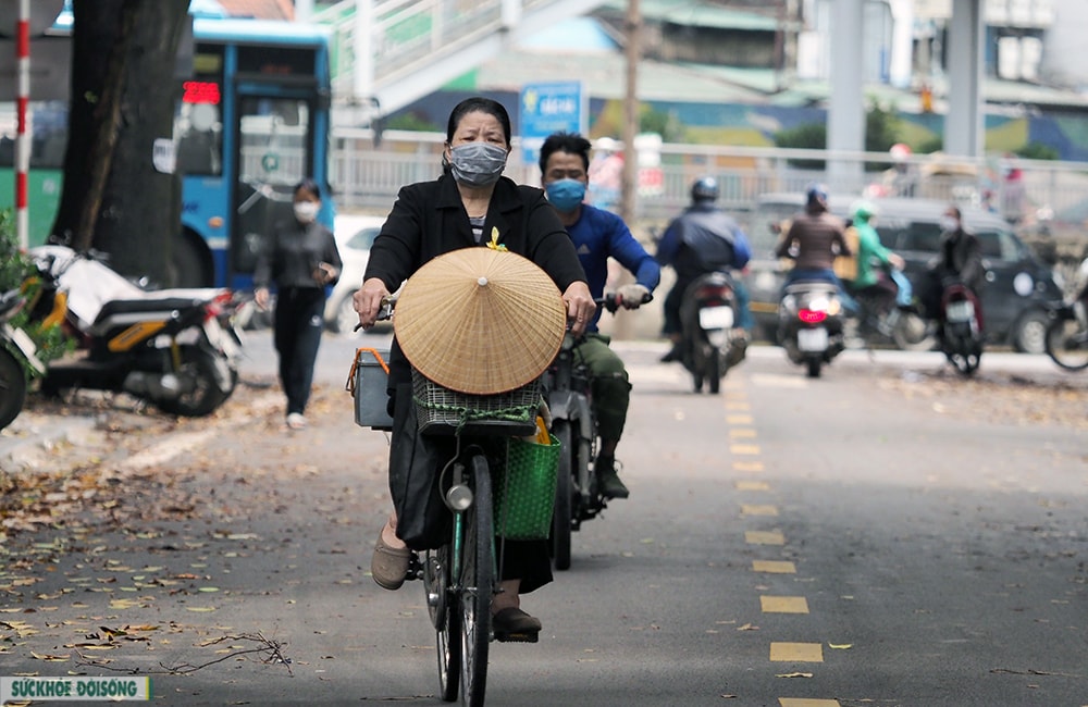 Những người phụ nữ mưu sinh chốn thành thị - Ảnh 1.