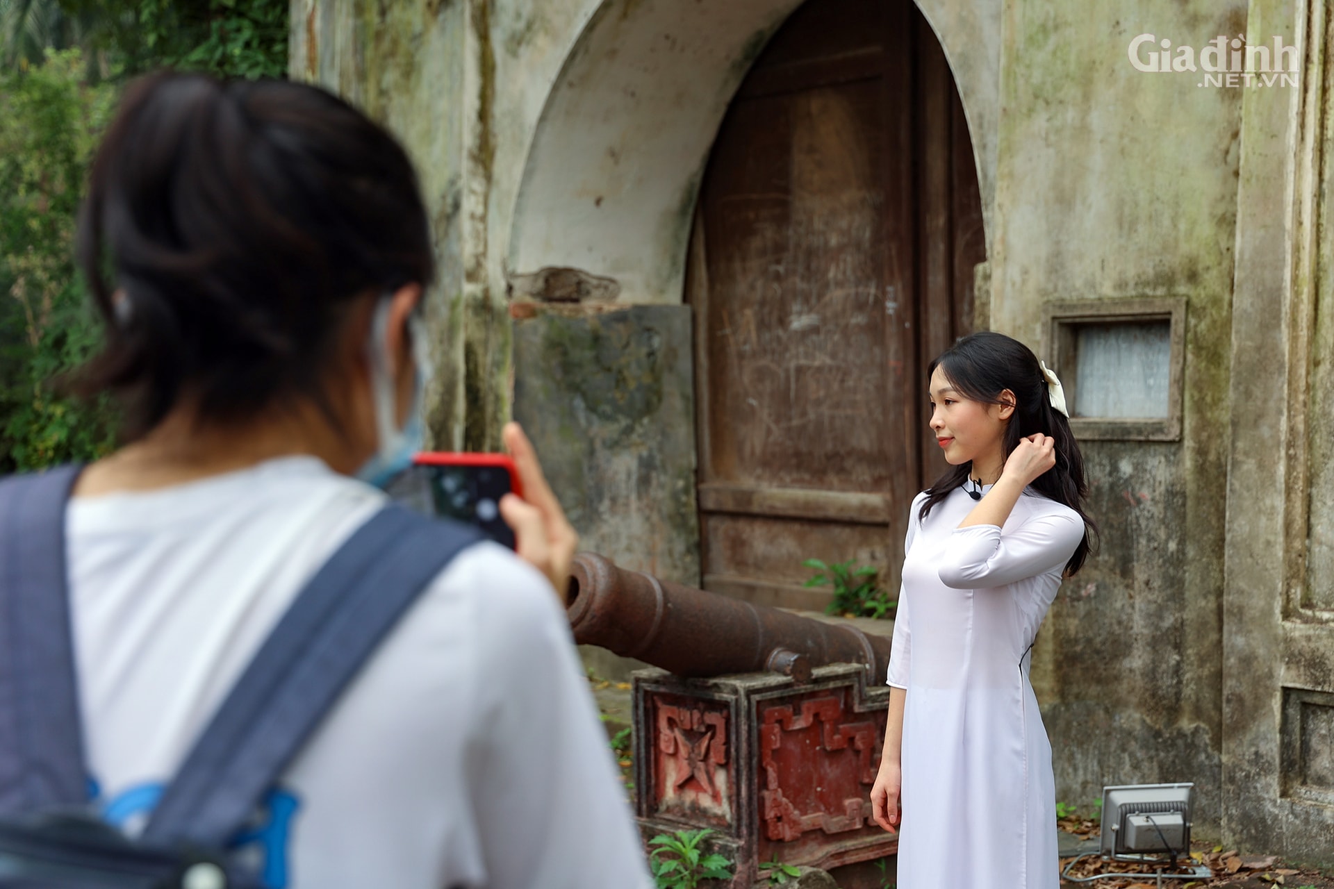 Đẹp ngỡ ngàng tuyến phố đi bộ mới của Hà Nội bao quanh Thành cổ gần 200 tuổi - Ảnh 5.