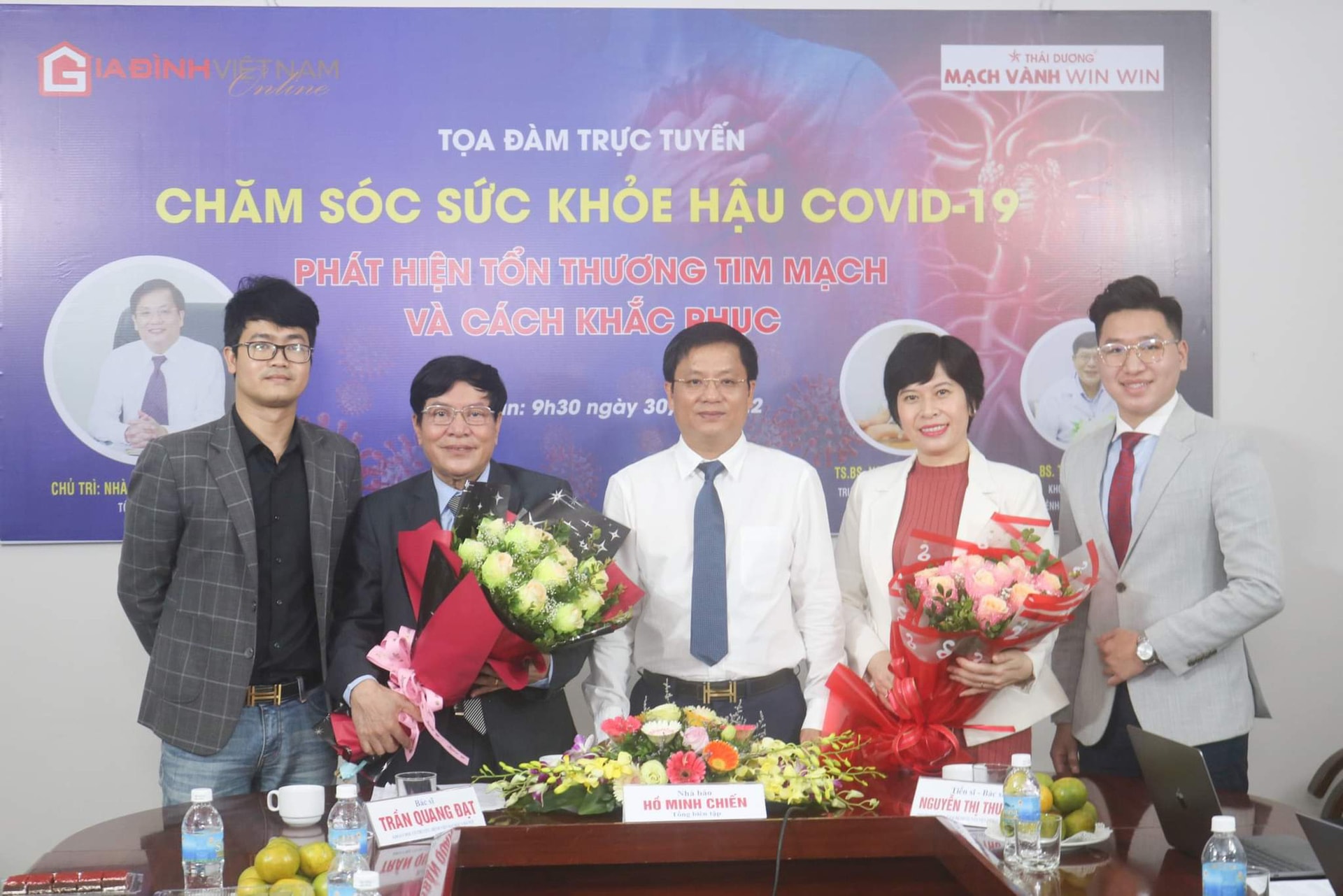 Tọa đàm chăm sóc sức khỏe tim mạch hậu covid - Ảnh 1.