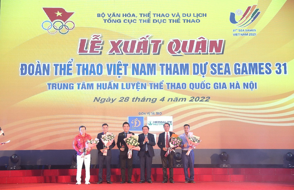 Herbalife Nutrition đồng hành cùng Đoàn thể thao Việt Nam tại Lễ xuất quân SEA Games 31 - Ảnh 1.
