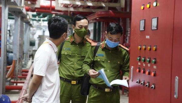 Công an Hà Nội lên phương án đảm bảo an ninh trận Chung kết bóng đá nam SEA Games 31 - Ảnh 2.