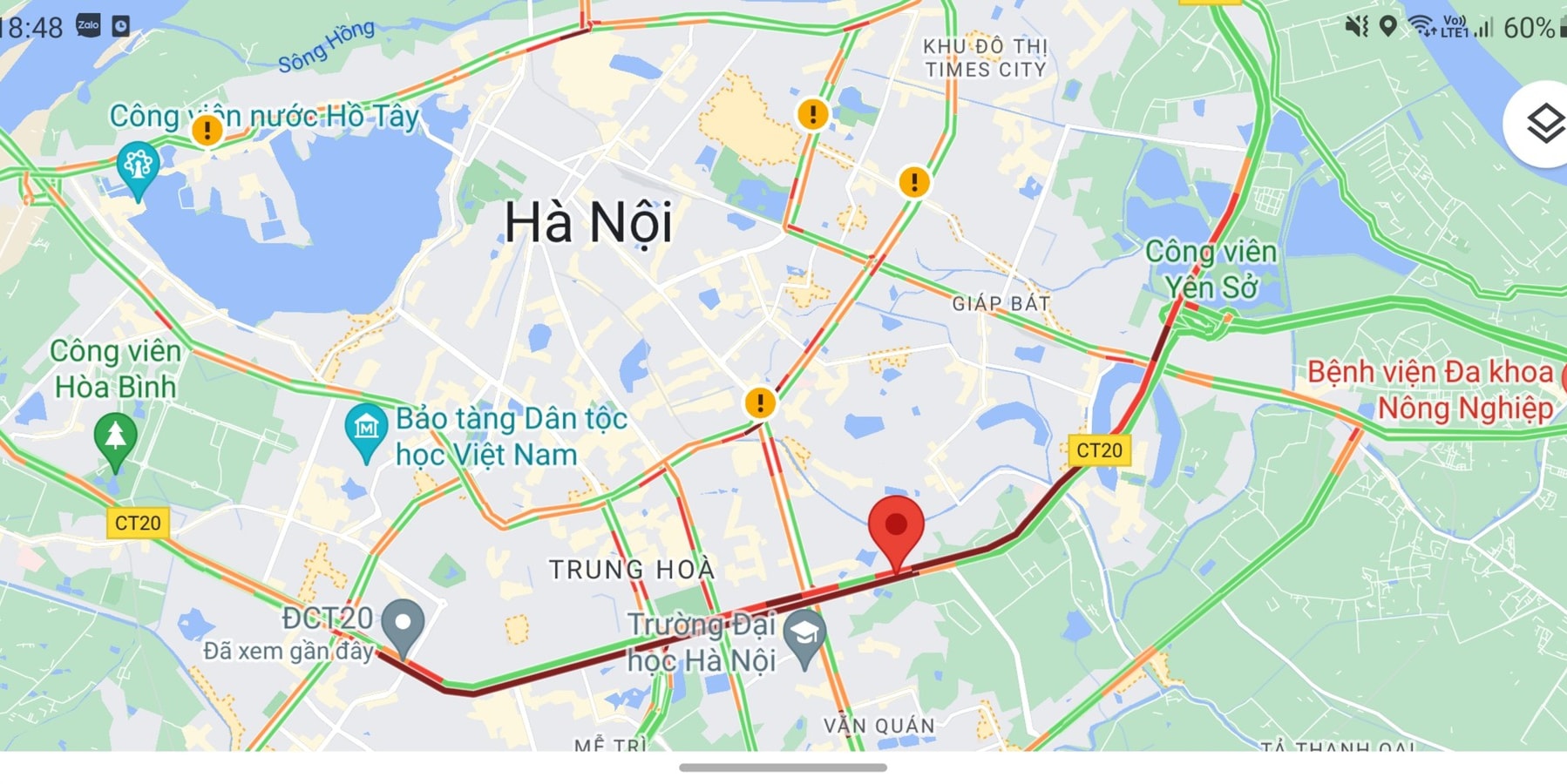 Hà Nội: 6 ô tô tông liên hoàn giữa giờ cao điểm, đường Vành đai 3 ùn tắc kéo dài  - Ảnh 3.