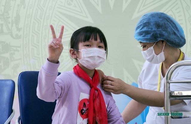 Biến thể XBB lây lan nhanh xuất hiện, nguy cơ ca COVID-19 tăng, vẫn còn nhiều nơi tiêm vaccine thấp - Ảnh 1.