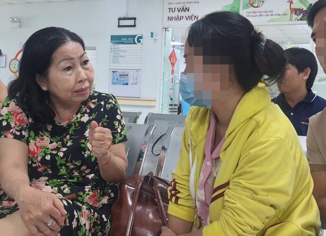 Chia sẻ nghẹn ngào của mẹ cháu bé 6 tháng tuổi ở TP. HCM bị bạo hành dập não - Ảnh 2.