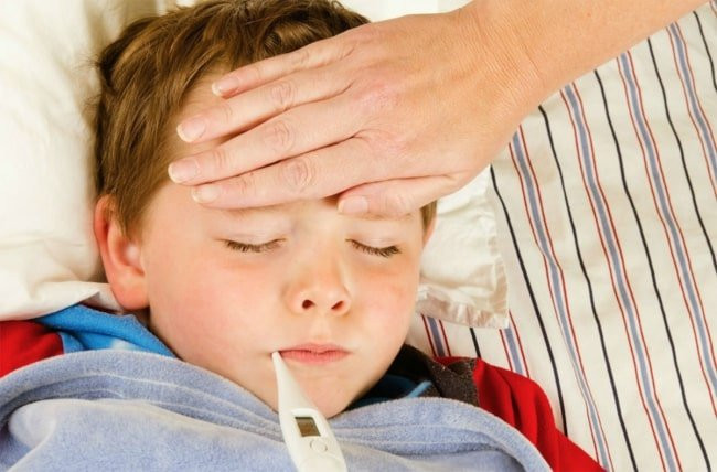 Cúm mùa ở trẻ có nguy hiểm không và cách phòng ngừa như thế nào? - Ảnh 2.