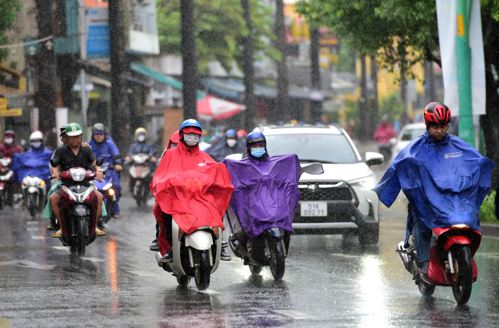 Thời tiết hôm nay (16/3): Bắc Bộ mưa phùn, kéo dài nhiều ngày tới - Ảnh 1.