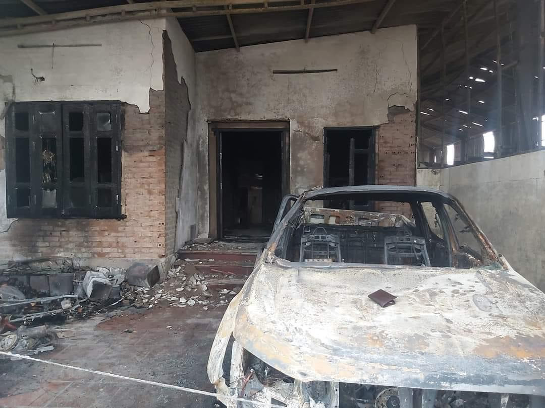 Cháy xưởng gỗ ở Bắc Giang khiến 5 người thương vong - Ảnh 3.