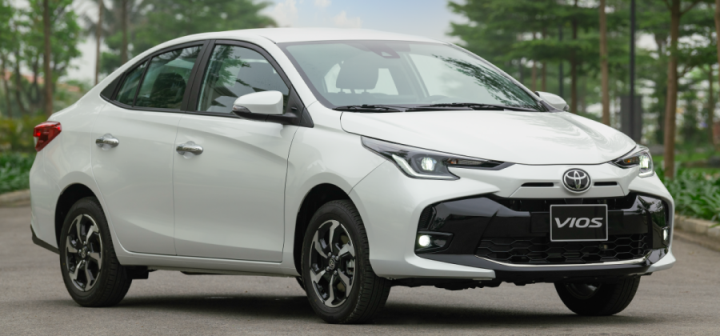 Cận cảnh xe Toyota Vios 2023 mới ra mắt: Choáng nhất là giá chỉ từ 479 triệu - Ảnh 2.