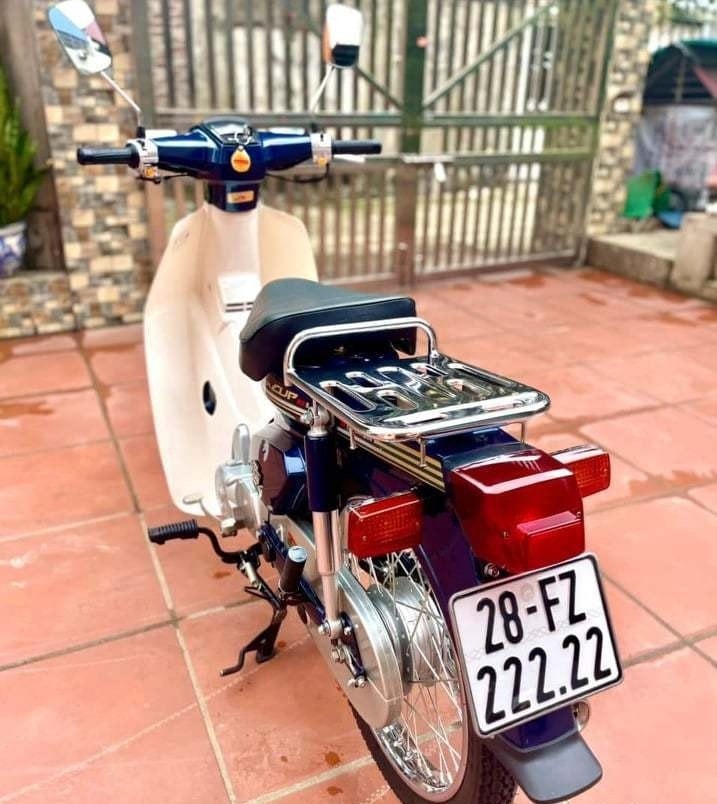 Honda Cub 82 dùng 34 năm vẫn có giá đắt 62 triệu nhờ biển số 'tứ quý' - Ảnh 5. Honda Cub 82 dùng 34 năm vẫn có giá đắt 62 triệu nhờ biển số 'tứ quý' - Ảnh 5.