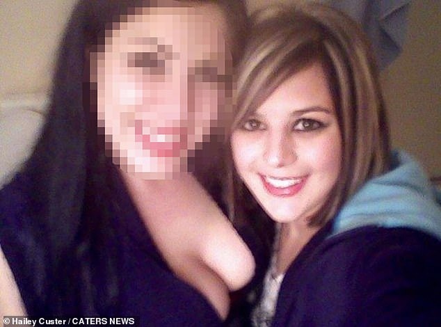 Bàng hoàng biết sự thật về chồng khi phát hiện vết bớt quen thuộc trên cổ đứa con mới sinh của bạn thân - Ảnh 2.