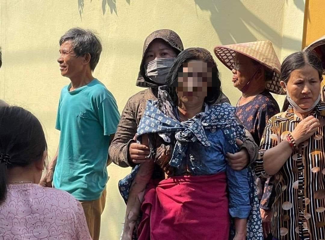 Kết cục đau lòng vụ 3 chị em gái mang xăng đốt nhà mẹ đẻ - Ảnh 1.