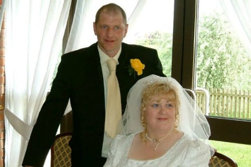 Nỗi đau nghẹn của người vợ phải sống cùng bồ của chồng dưới một mái nhà - Ảnh 1.