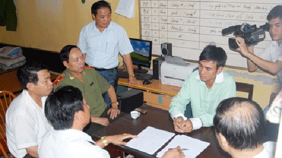 Cánh tay chồi lên từ ụ cát tố cáo một vụ án kinh hoàng (P cuối): Yêu nhầm sát thủ - Ảnh 3. Cánh tay chồi lên từ ụ cát tố cáo một vụ án kinh hoàng (P cuối): Yêu nhầm sát thủ - Ảnh 3.