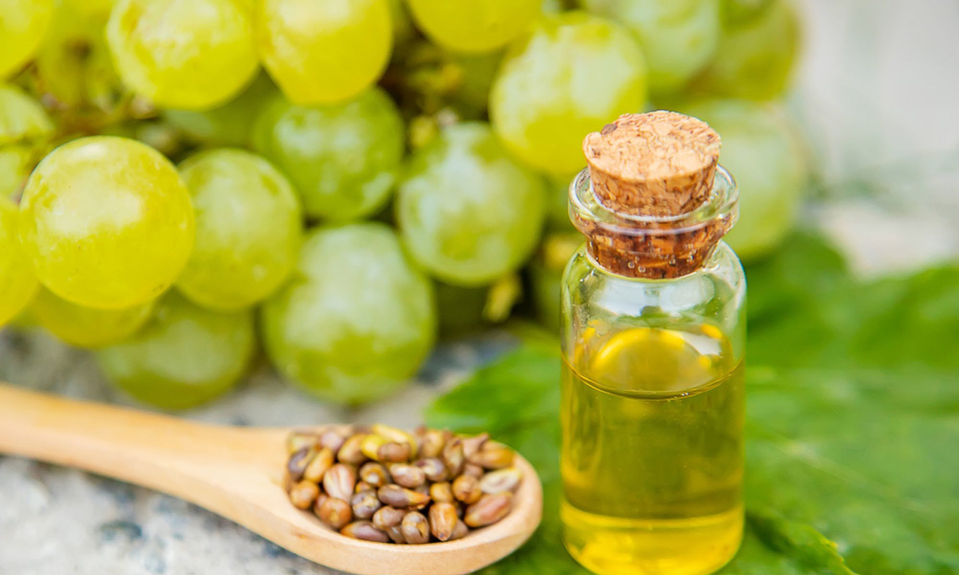 grapeseed-oil-2.jpg