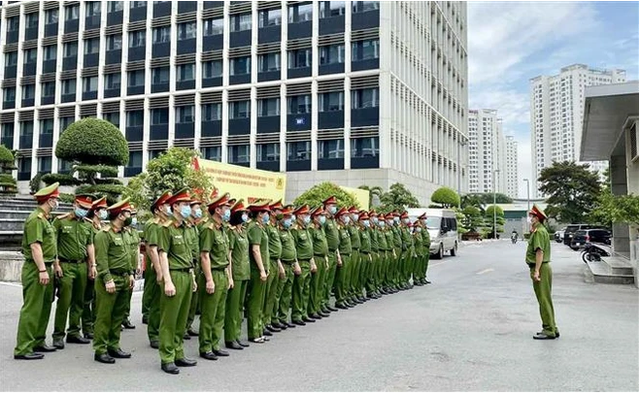 Công dân muốn được tuyển chọn vào ngành CAND phải đáp ứng đủ tiêu chuẩn chính trị, đạo đức theo quy định của Bộ Công an.