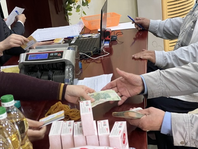 Từ 1/7/2025, Luật Bảo hiểm xã hội 2024 sẽ có hiệu lực thi hành, trong đó có những nội dung liên quan đến lương hưu. Ảnh minh họa: TL
