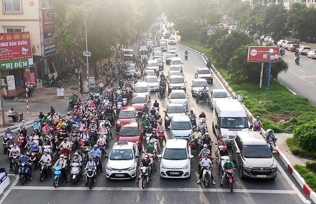 Từ năm 2025, nhiều quy định mới về luật giao thông được áp dụng. Ảnh minh họa: TL