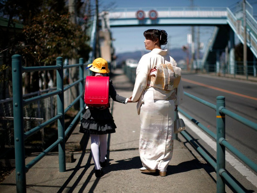 Nộp đơn ly hôn với chồng quá cố để thoát việc nhà chồng- Ảnh 2.