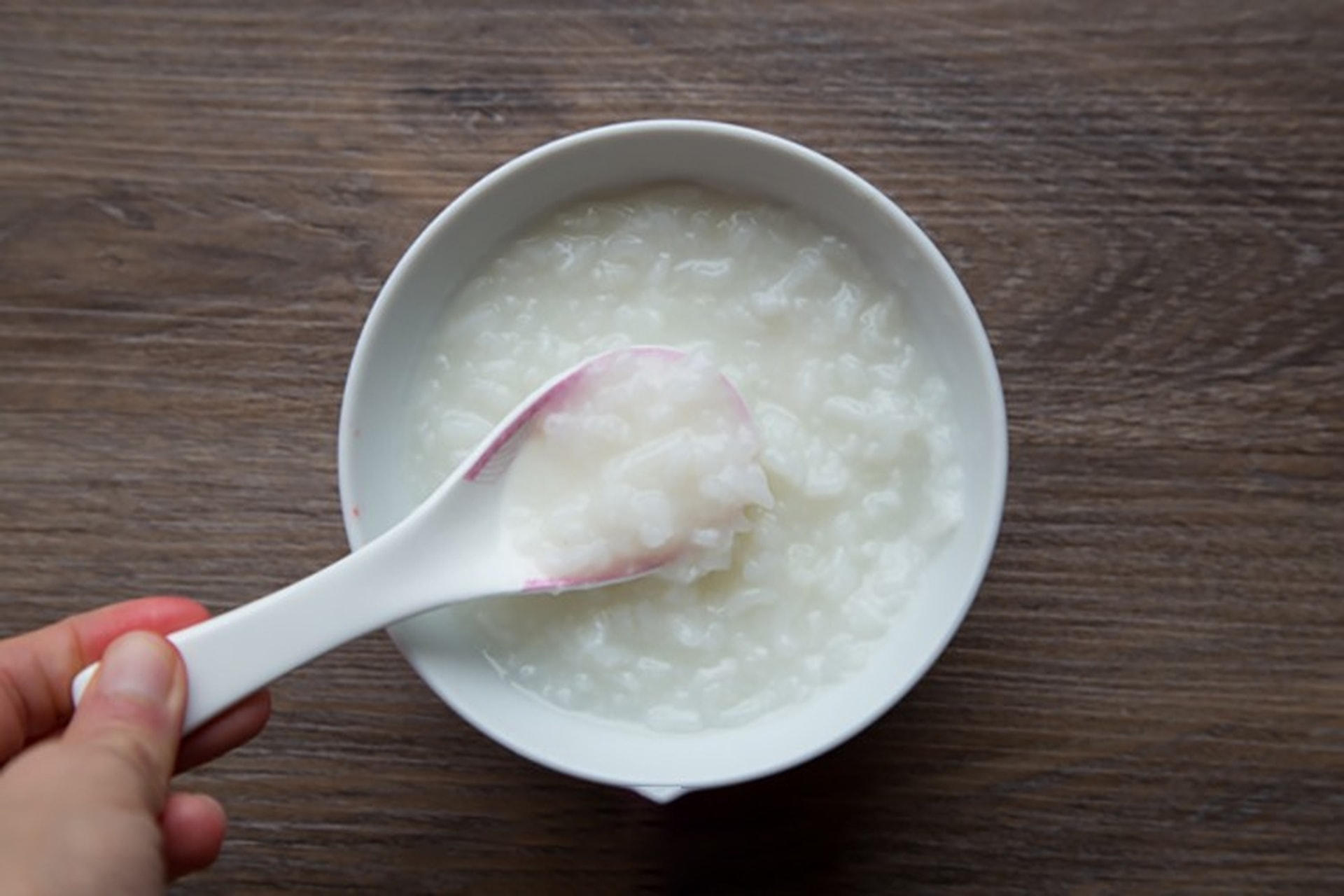 Mẹo giải rượu bia khi uống nhiều dịp Tết - Ảnh 2.