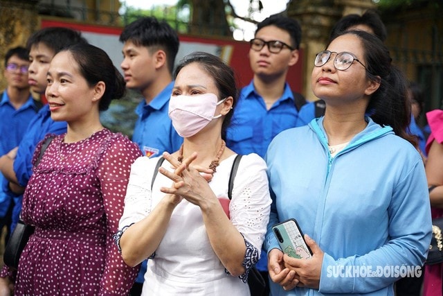 Học phí theo thu nhập bình quân đầu người: Liệu có phù hợp với mọi gia đình?- Ảnh 1.