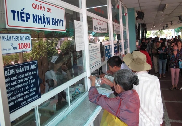 12 trường hợp không được chi trả BHYT khi đi khám chữa bệnh người dân cần biết- Ảnh 2.