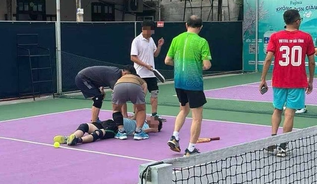 Người đàn ông tử vong khi đang chơi pickleball- Ảnh 1.